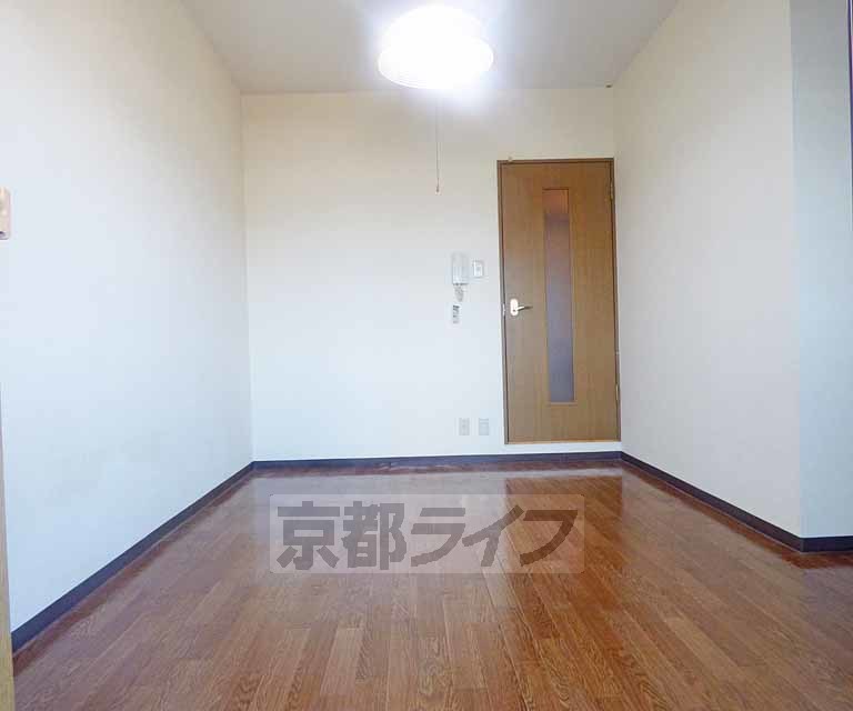 居室・リビング　広々としたお部屋です。