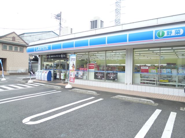 コンビニ　ローソンプラス（コンビニ）まで200m