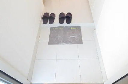 玄関　別タイプ部屋　参考写真です