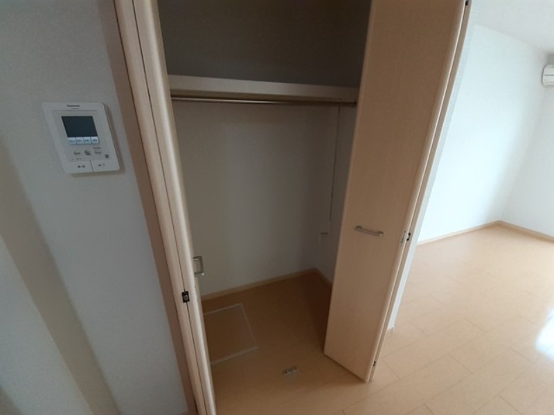収納　図面と現状に相違がある場合には現状を優先
