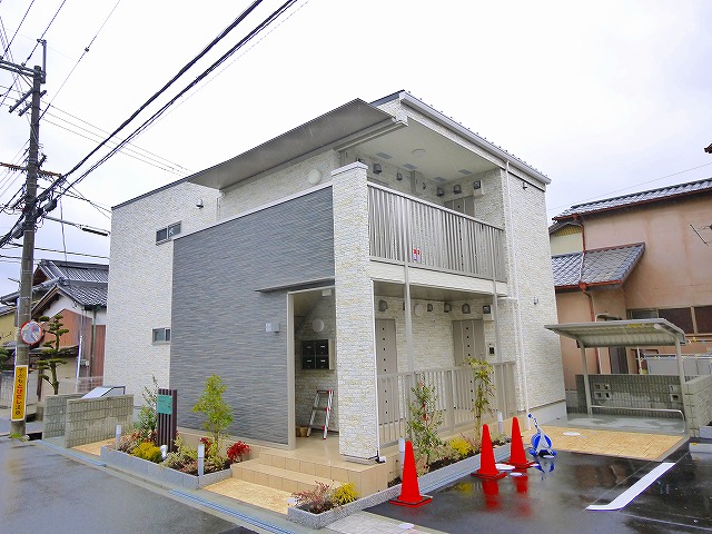 建物外観　外観は落ち着いています