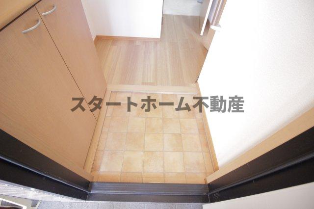 玄関　明るい玄関です
