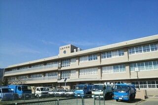 中学校　有田市立文成中学校様（中学校）まで1500m