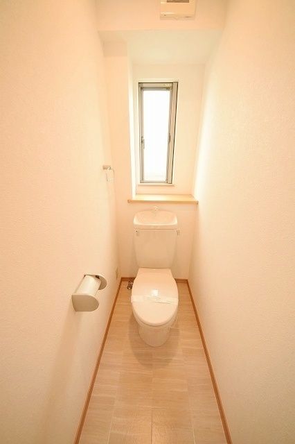 トイレ　★お部屋探しは株式会社タウンハウジング東京まで★