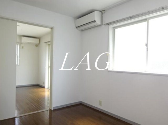 居室・リビング　洋室のお部屋です。