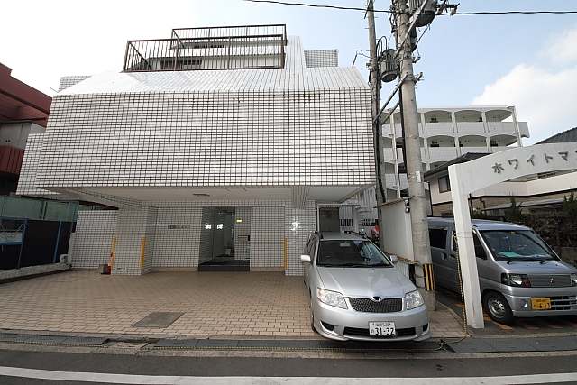 福岡市早良区祖原のマンションの建物外観