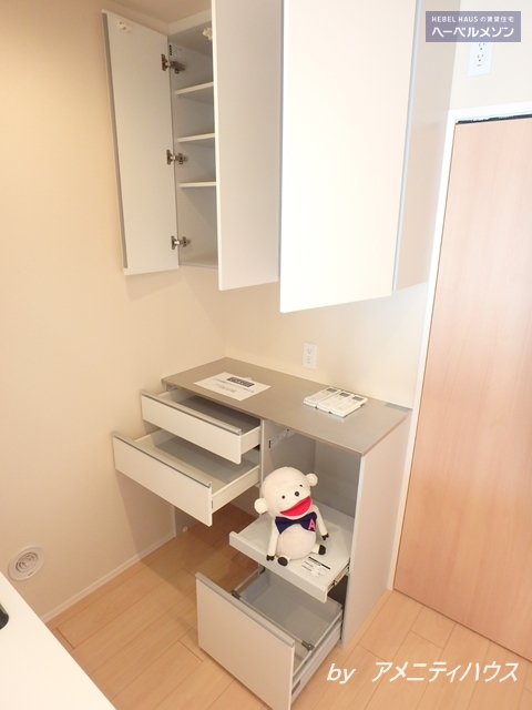 その他部屋・スペース　●キッチンファニチャー完備なので　追加収納は不要？！