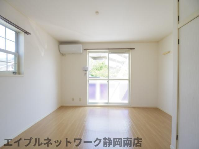 居室・リビング　おしゃれな居間です