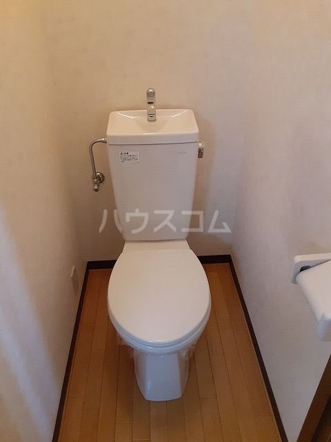 【掛川市富部のマンションのトイレ】