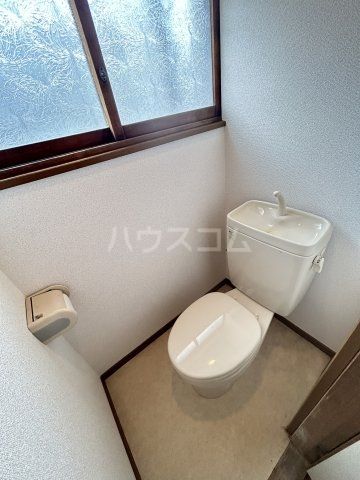 【久世高田町貸家のトイレ】