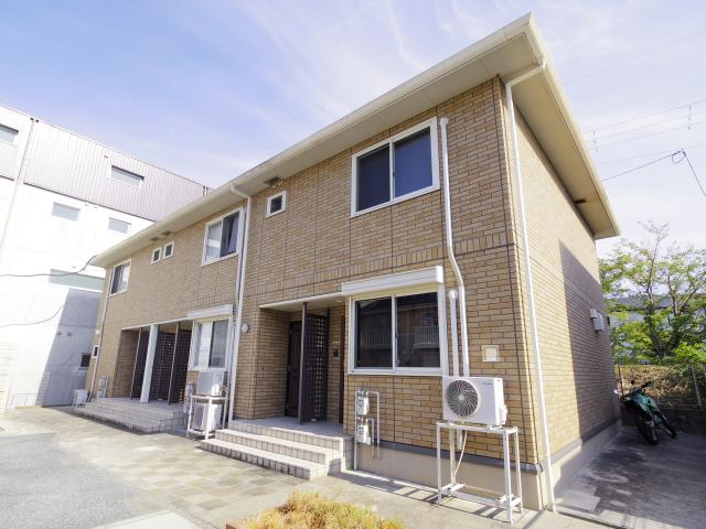 近鉄大阪線 大和八木駅 徒歩15分 築18年