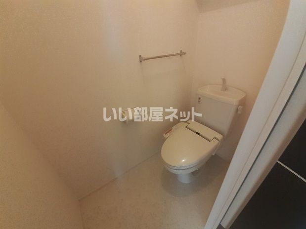 【マルセル・ミュール　Ａのトイレ】