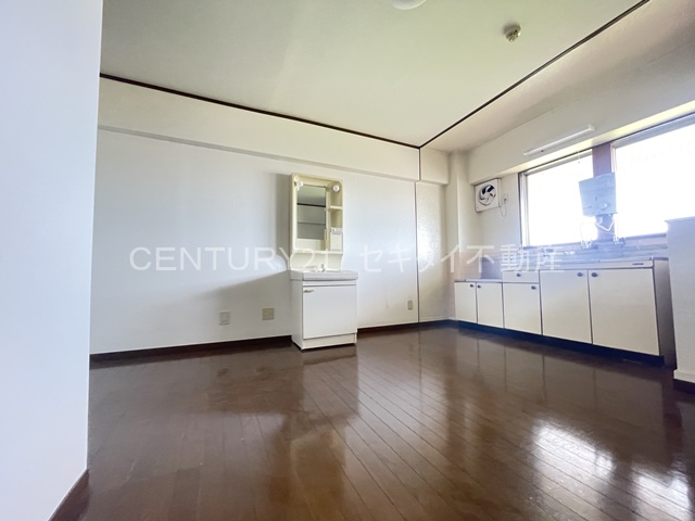 教興寺マンションの居間写真