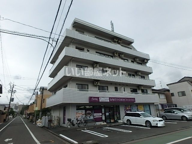 【静岡市葵区音羽町のマンションの建物外観】