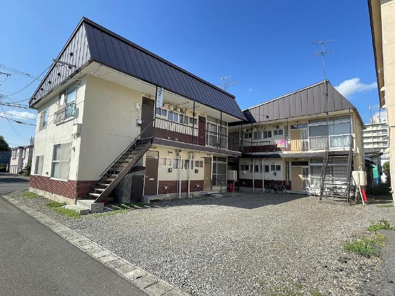 【天宮マンションAの建物外観】
