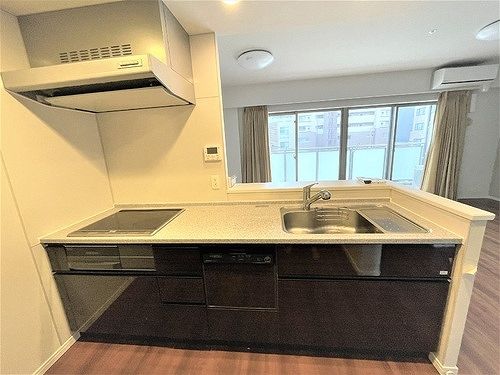 【仙台市青葉区一番町のマンションのキッチン】