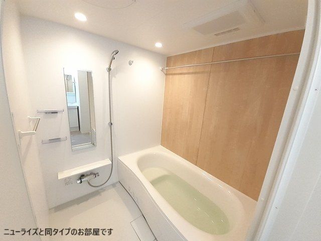 【名古屋市港区十一屋のアパートのバス・シャワールーム】