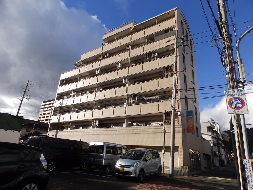 建物外観　明るいお部屋です