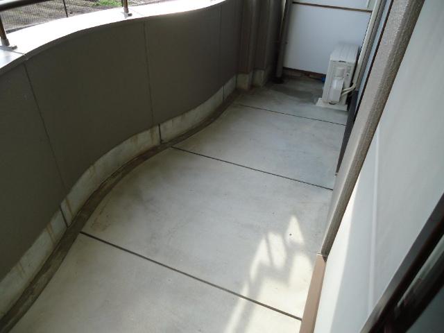 バルコニー　ベランダ