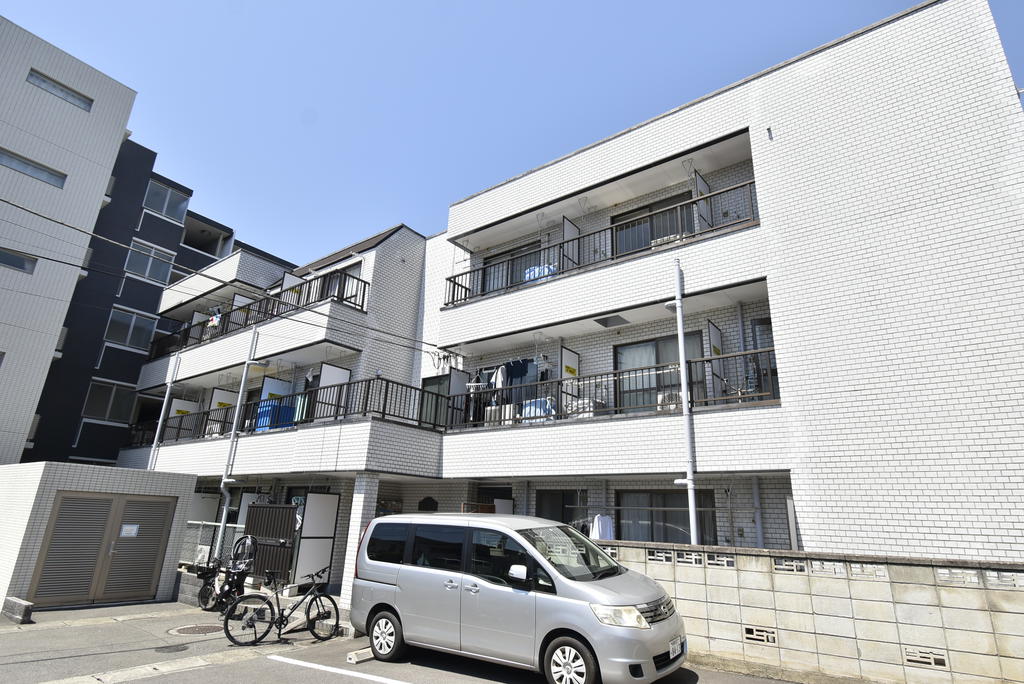 建物外観　サンフラット