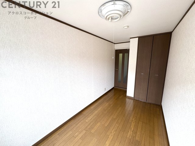 居室・リビング　収納棚も大きくて便利！