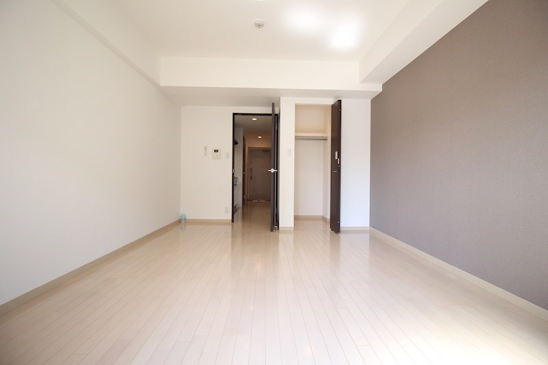 居室・リビング　9帖以上ある洋室