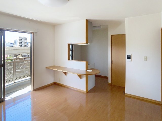 居室・リビング　2025年7月撮影※現況を優先します。