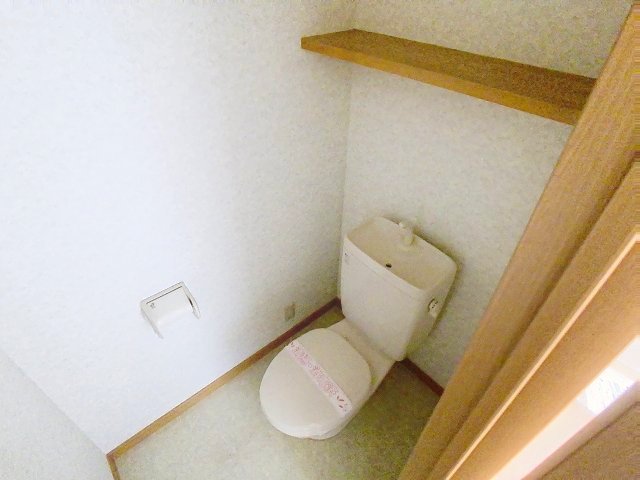 トイレ　2025年7月撮影※現況を優先します。