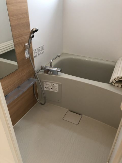 バス・シャワールーム