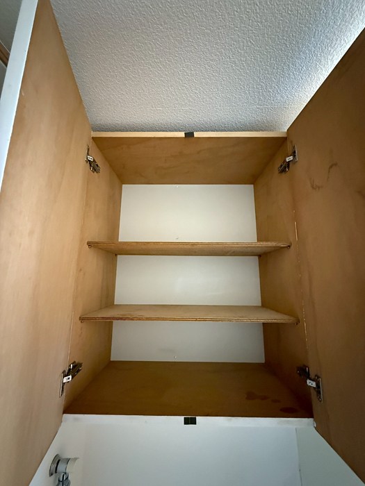 玄関　シューズボックスがあるので靴が散らからずいつでも玄関すっきり