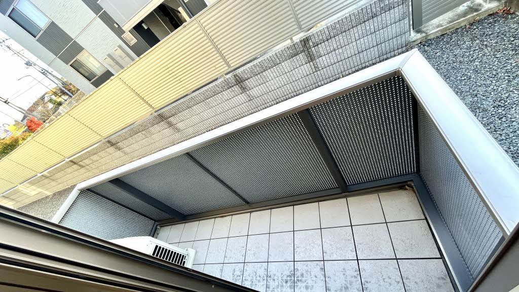 バルコニー　バルコニー