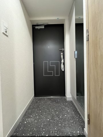 玄関　プレサンス堺筋本町エグゼブラン　玄関