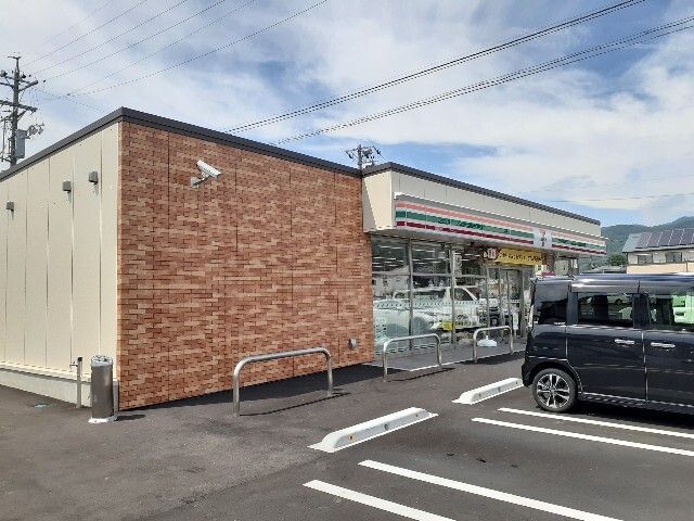 コンビニ　セブンイレブン　下諏訪西大路店（コンビニ）まで1050m