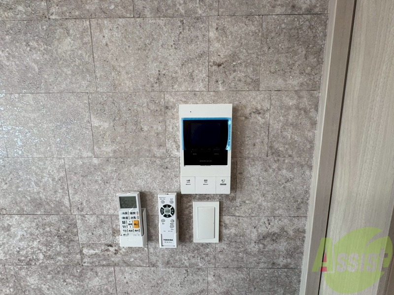 セキュリティ　ＴＶモニター付インターホンです。来客者の顔が見えるので安心！