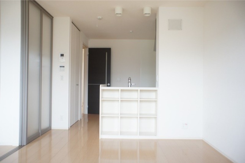 居室・リビング　図面と現状に相違がある場合には現状を優先