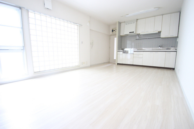 居室・リビング　別の部屋の参考写真です。