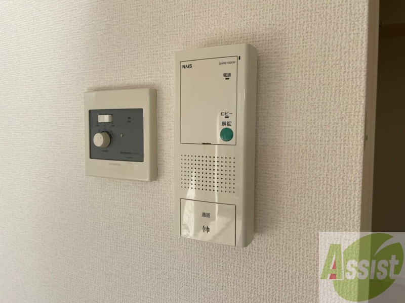 セキュリティ　インターホンは通話ができるので急な訪問があっても安心です。