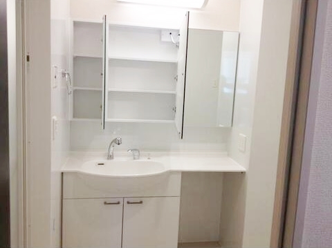 洗面設備　忙しい朝には欠かせない洗面所です♪