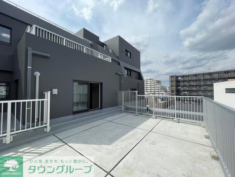 バルコニー　エントランス