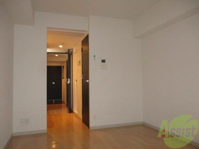 居室・リビング　広々洋室