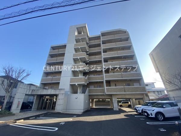 エンブレーマ西池の外観写真