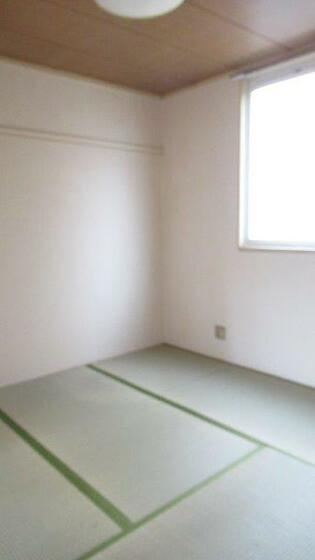 その他部屋・スペース　和室４．５帖