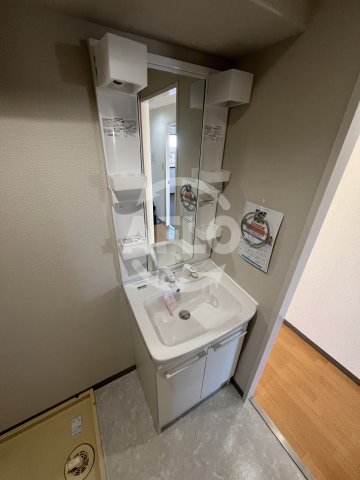 洗面設備　シャトー弁天弐番館　独立洗面台