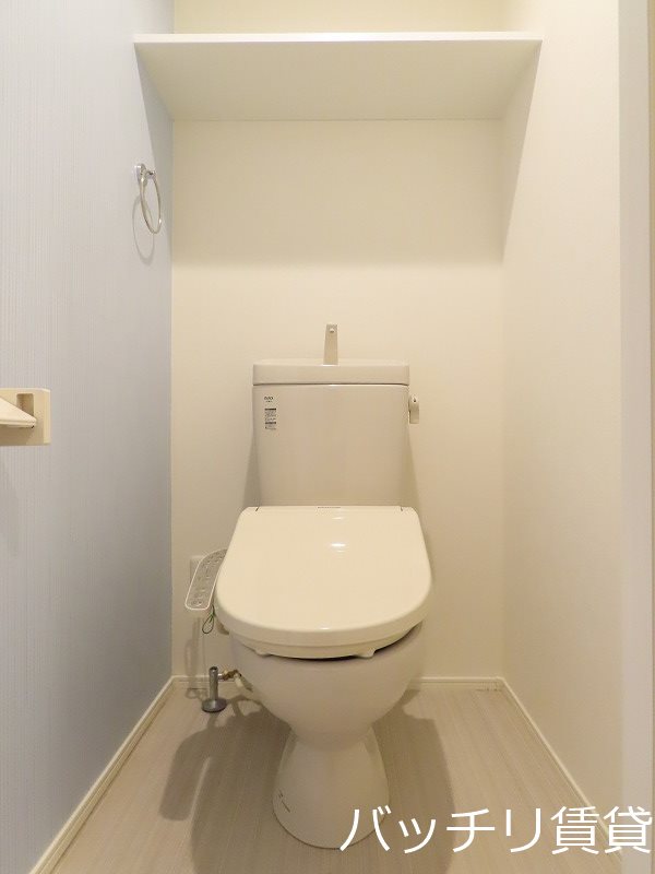 トイレ　同型タイプの為、現状を優先致します。
