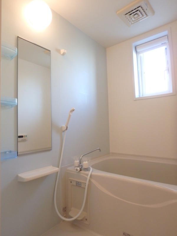 バス・シャワールーム　図面と現状に相違がある場合には現状を優先