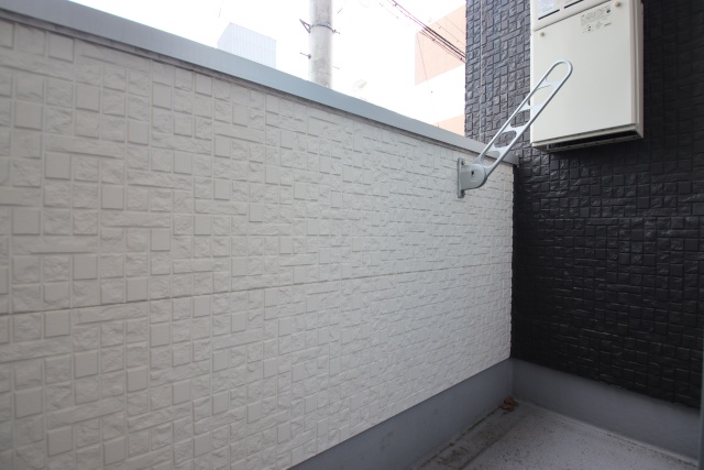 バルコニー　※別室の参考写真の為、現況優先です。