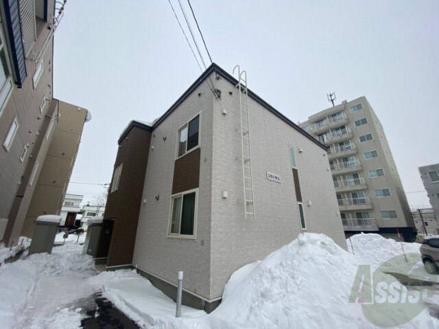 建物外観　札幌市東区北十一条東「コモドIV」