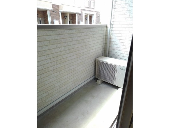 バルコニー　南面バルコニー