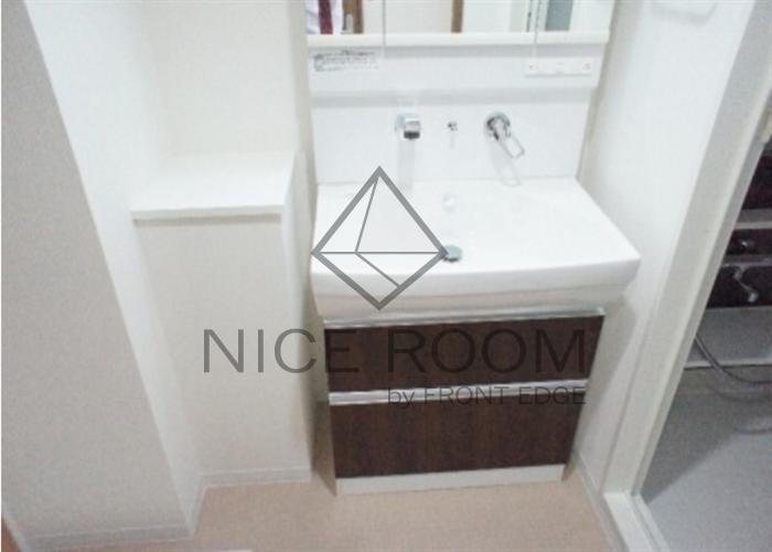 洗面設備　シャイニング福島離宮　独立洗面台