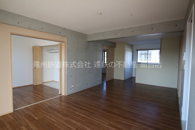 居室・リビング　※現況優先